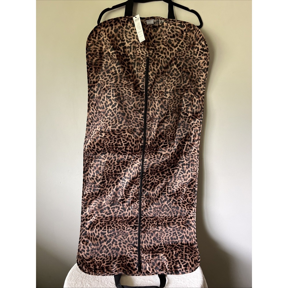 NWT CHICO'S Travel Leopard Garment Bag Animal Print Full Zip $39.50